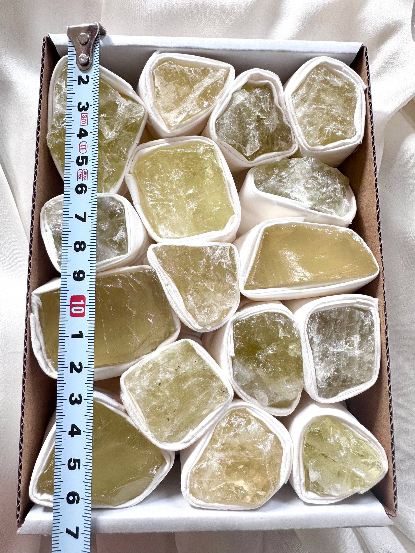 Citrino limone grezzo – Pietra dell’ottimismo e dell’abbondanza