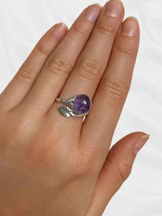 Charming Amethyst Ring in 925 Sterling Silver - Adjustable Size