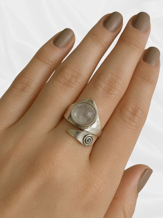 Eleganter Mondsteinring aus 925er Sterlingsilber – Größenverstellbar