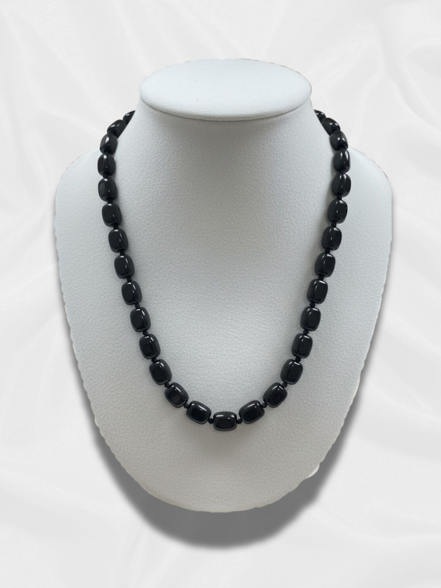 Halskette aus schwarzem Obsidian – Schutz &amp; Stärke