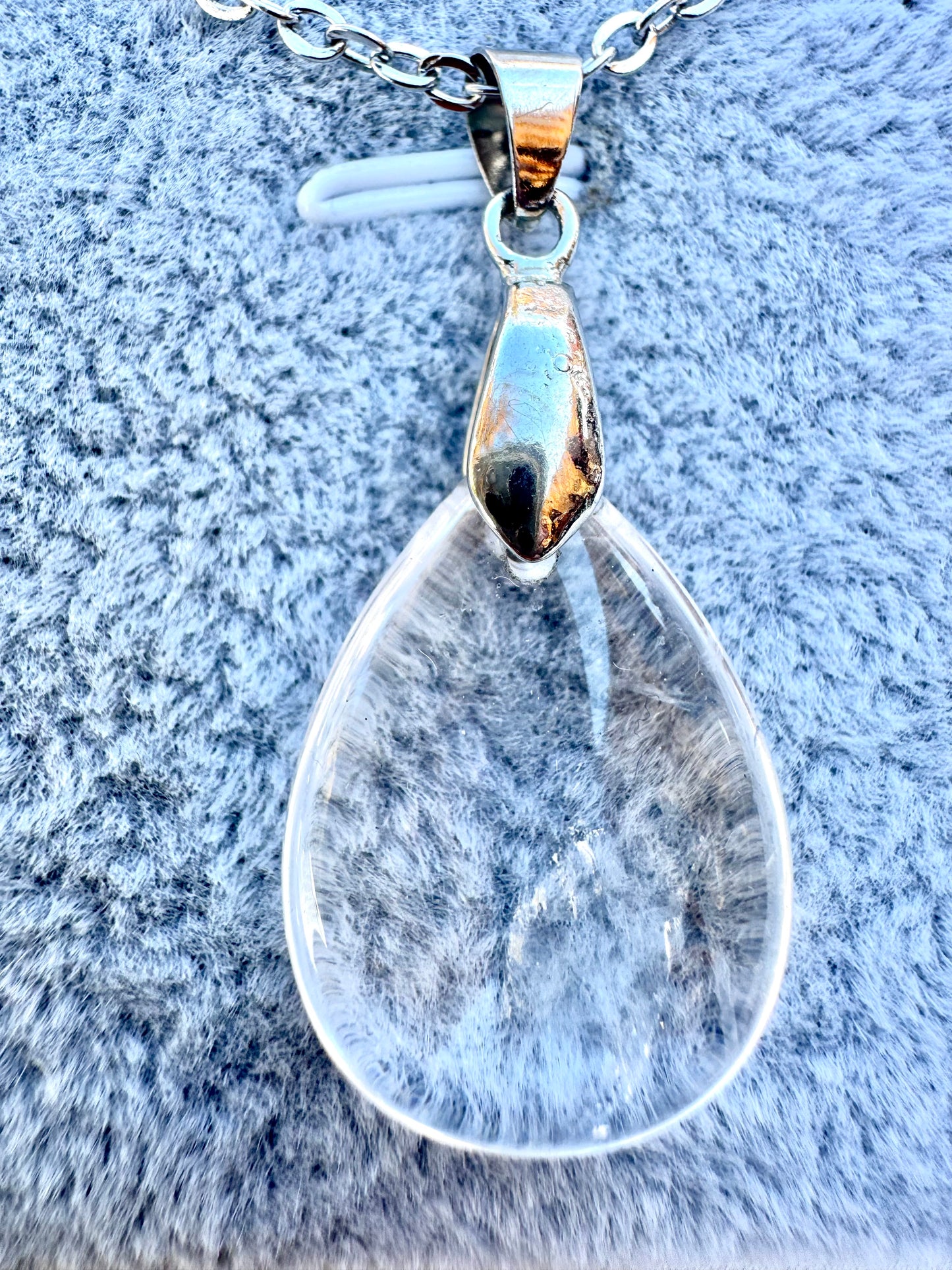 Ciondolo in quarzo ialino – Collana di cristallo naturale in acciaio inossidabile | JD Minerals