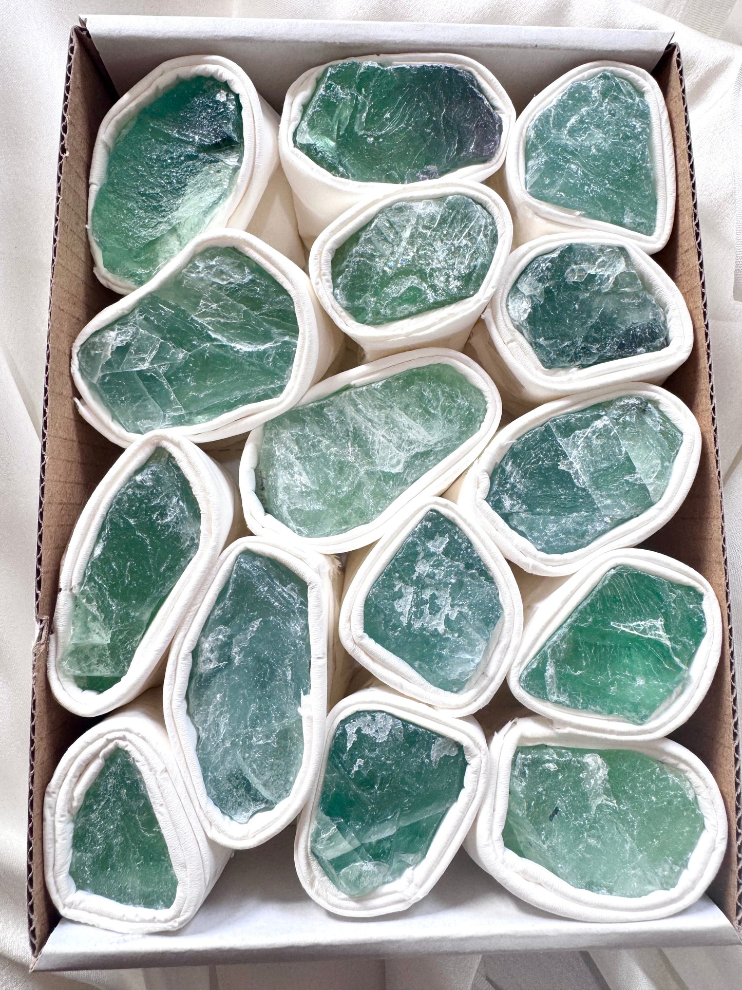 Fluorite verde grezza in pietra di crescita e rinnovamento