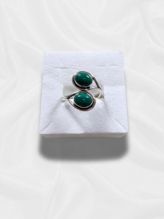 Exquisite Malachite Ring in 925 Sterling Silver - Adjustable Size
