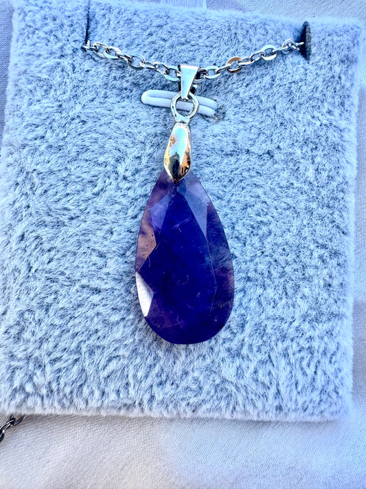 Pendente a goccia in ametista sfaccettata – Collana in cristallo viola naturale in acciaio inossidabile | JD Minerals